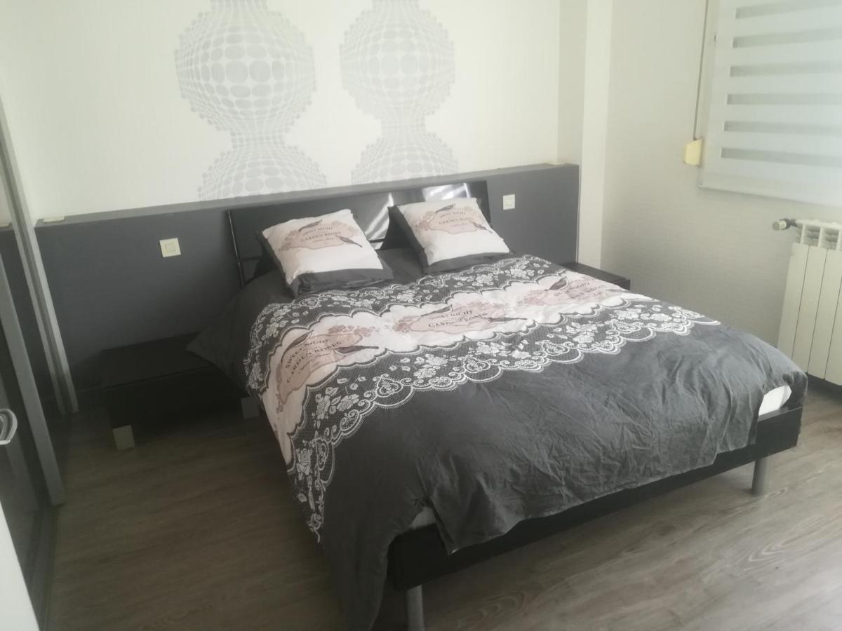 Logement De Plein Pied A Mirecourt Zewnętrze zdjęcie